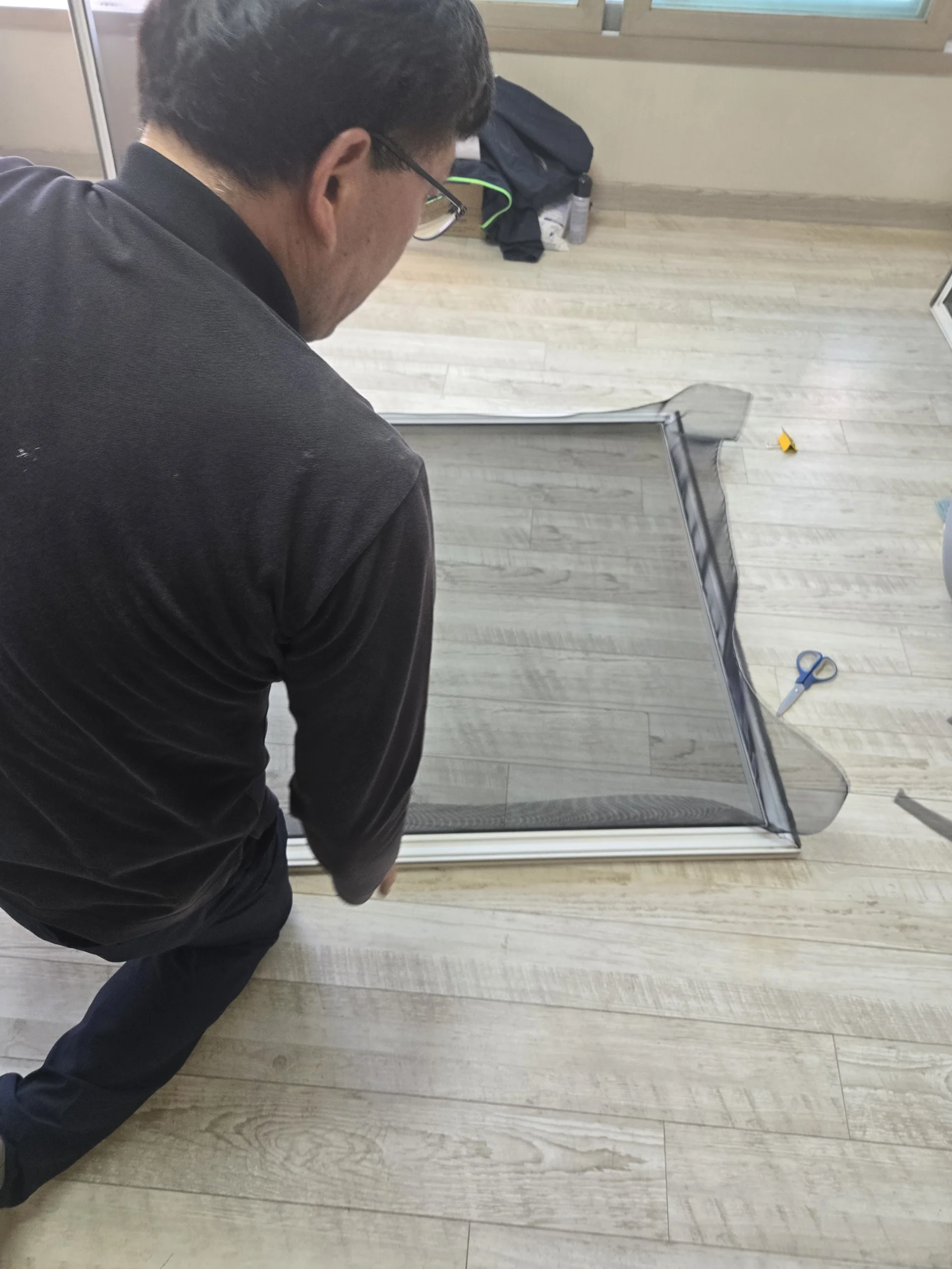 방충망 프레임 교체